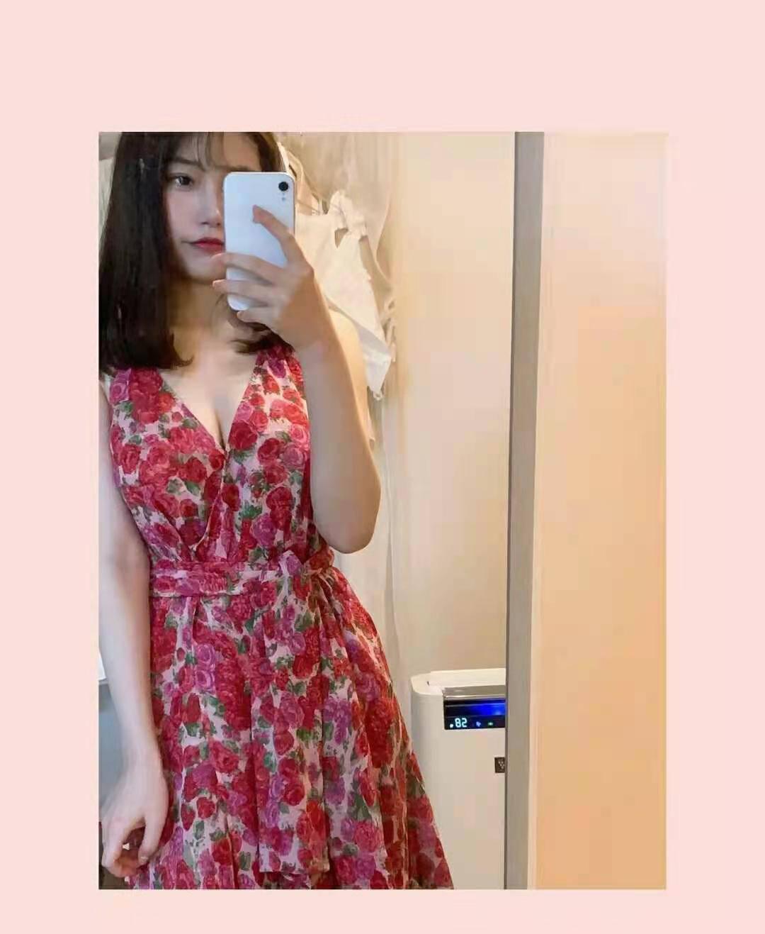 西湖一个小美女呀